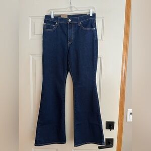 New women’s Levi’s 726 flare dark wash high rise denim jean. 29 x 30